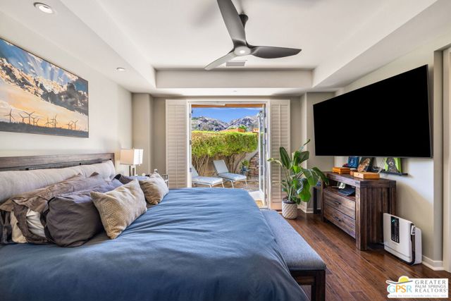 2985 Searchlight Lane, Palm Springs CA: https://media.crmls.org/mediaz/d12176da-9cff-4e13-bb60-ec67407678e0.jpg