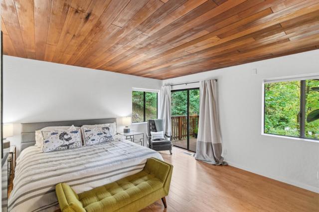 2343 Arrowhead Drive, Oakland CA: https://media.crmls.org/mediaz/d1220ad1-346c-4052-ae63-b66718e3089d.jpg