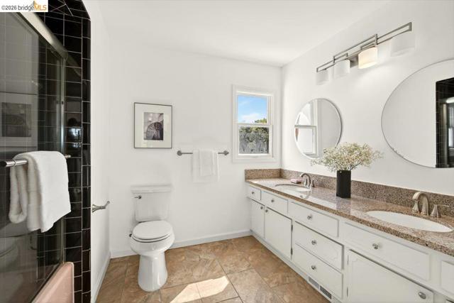 Image 39 of 55 For 10565 Englewood Drive