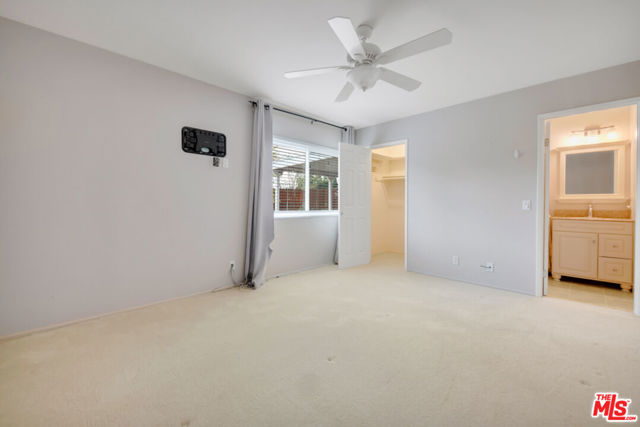 13480 Laurelhurst Road, Moorpark CA: https://media.crmls.org/mediaz/d122ec38-2eee-4d43-819e-ba64c4b4ee38.jpg