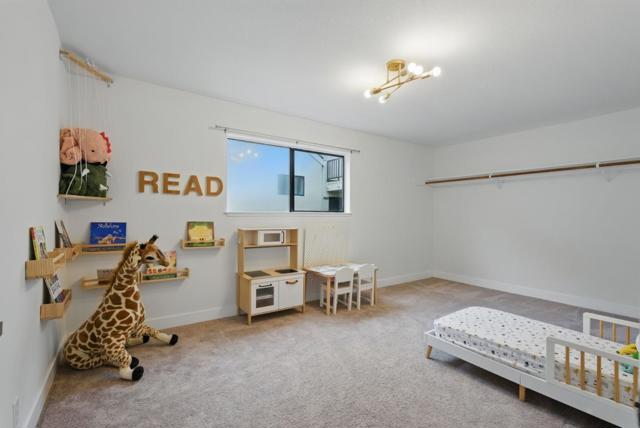 1 Appian Way, South San Francisco CA: https://media.crmls.org/mediaz/d1239557-ca67-49de-9ad2-050968df5c48.jpg