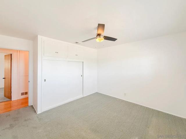 323 Hill Dr, Vista CA: https://media.crmls.org/mediaz/d1259f99-8d39-4eb5-be8f-fa87b4143199.jpg