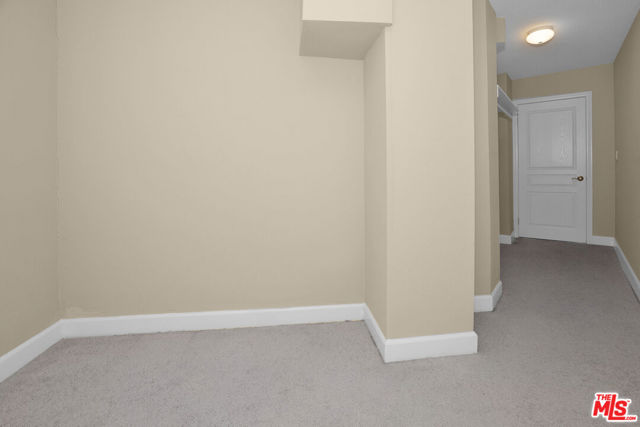 1633 S Bentley Avenue, West Los Angeles CA: https://media.crmls.org/mediaz/d125e48f-b7f7-4258-9aed-494d4b770a22.jpg