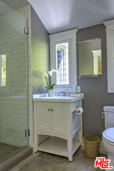 1857 Benedict Canyon Drive, Beverly Hills CA: https://media.crmls.org/mediaz/d1266fec-acdc-4ea9-8466-2cee6d0426cb.jpg