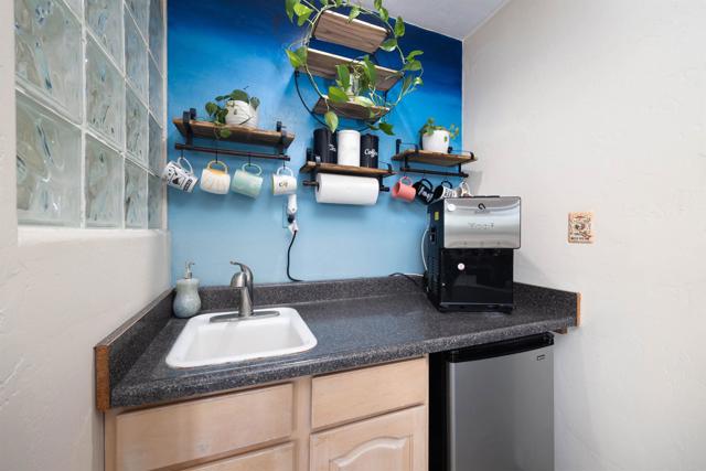 11671 Mesa Verde, Valley Center CA: https://media.crmls.org/mediaz/d1286e13-5d64-467b-99d6-44b0321db62f.jpg