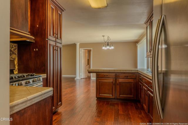 Detail Gallery Image 3 of 15 For 4121 San Juan Ave, Oxnard,  CA 93033 - 4 Beds | 2 Baths