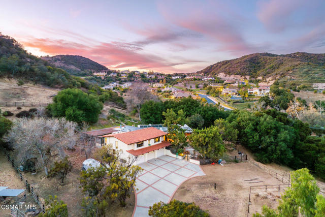 320 E Carlisle Road, Thousand Oaks CA: https://media.crmls.org/mediaz/d128daf4-084d-4e46-b75d-84f5625aaaaf.jpg