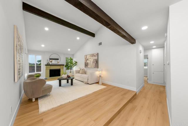 Detail Gallery Image 14 of 39 For 10437 Hermanos Rd, San Diego,  CA 92124 - 3 Beds | 2 Baths