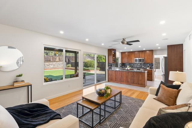 Detail Gallery Image 16 of 49 For 11458 via Promesa, San Diego,  CA 92124 - 4 Beds | 2/1 Baths