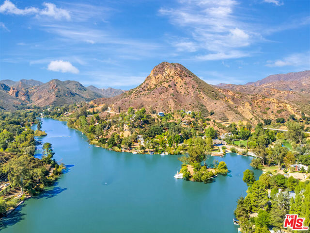 Drew Fenton | 28927 Cove Place Agoura Hills CA | MLS: 7446574