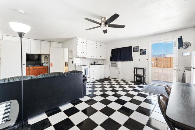 Image 10 of 37 For 2577 Dalton Drive