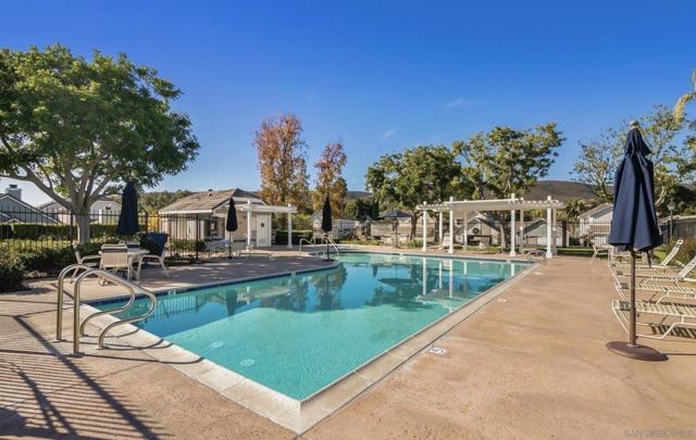 10366 Rancho Carmel Dr, San Diego CA: https://media.crmls.org/mediaz/d12e0898-c2c3-4aa7-a3cc-3e3079175ce4.jpg