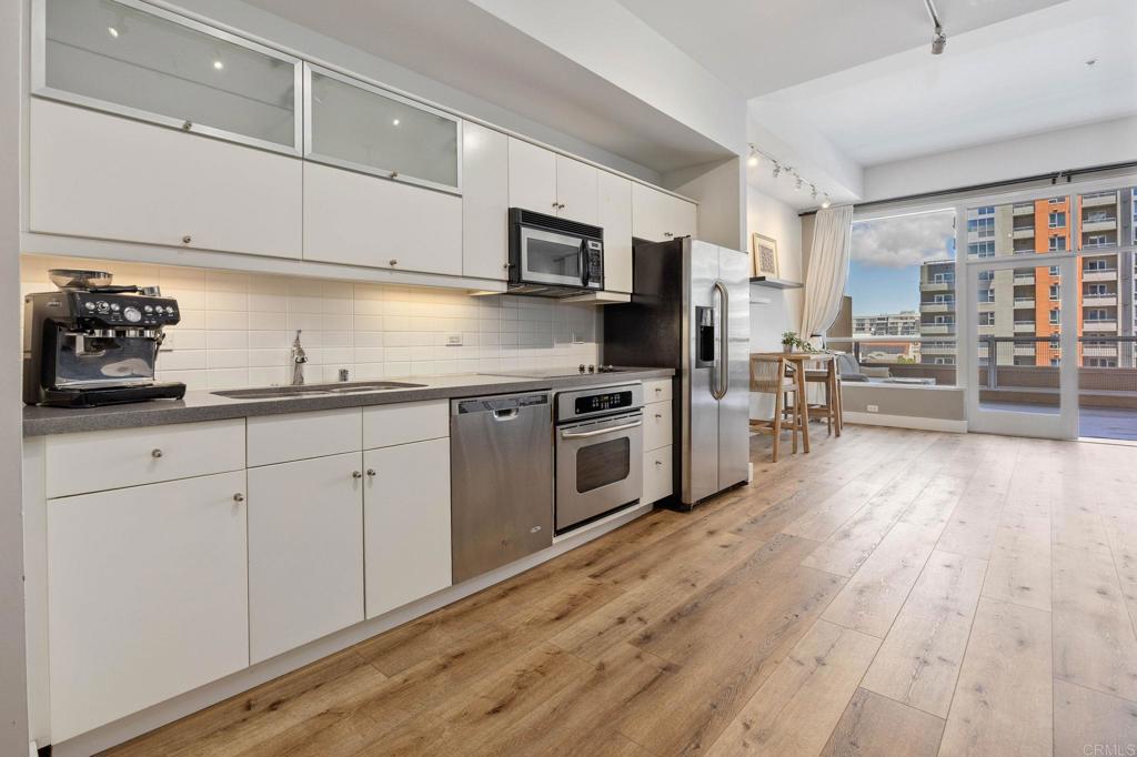350 Ash Street - photo 2