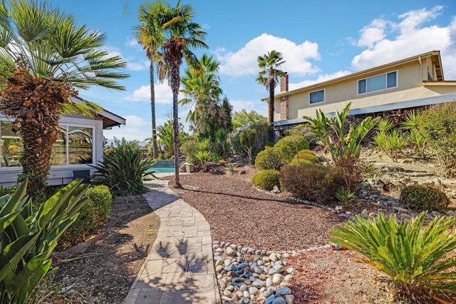 464 Archglen Way, San Jose CA: https://media.crmls.org/mediaz/d12ea691-a1b6-45f4-9072-cc3b03997555.jpg