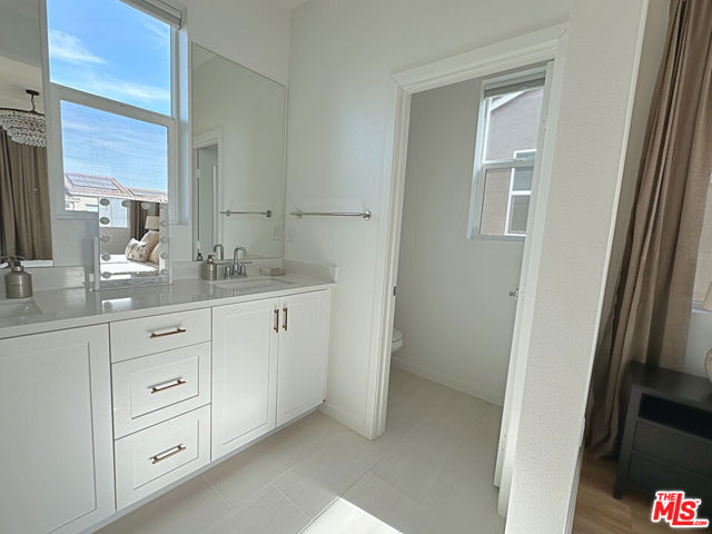 Image 15 of 31 For 4007 Pomelo Drive