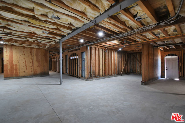 Drew Fenton | 33182 Mulholland Highway Malibu CA | MLS: 7250420