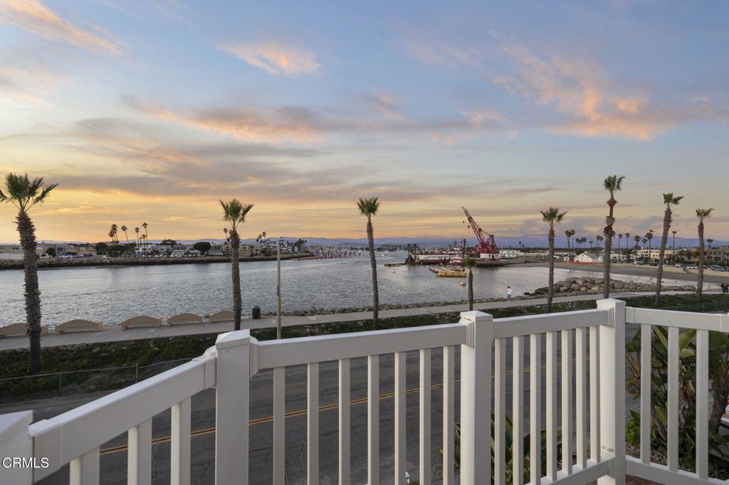 MLS #V1-33403 image #50