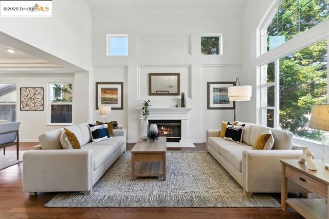 205 Dandelion Ln, San Ramon CA: https://media.crmls.org/mediaz/d130a8ac-eecf-48c3-b2b3-9d5092da09f1.jpg