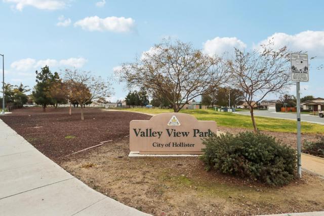 1941 Camden Street, Hollister CA: https://media.crmls.org/mediaz/d1320f89-e127-4a8e-bef0-6c7e90070e93.jpg