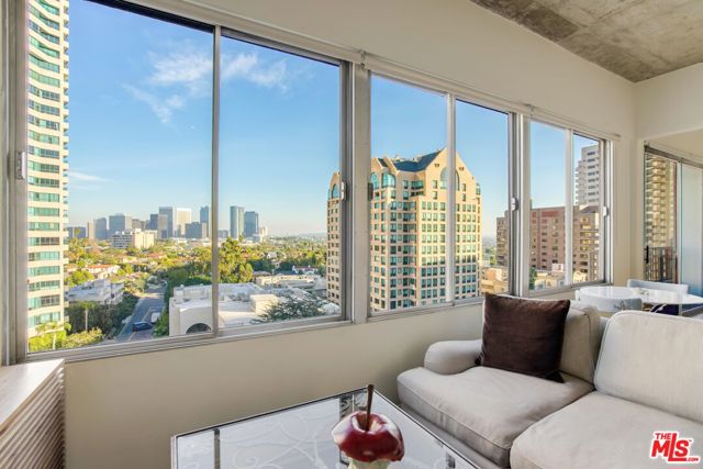 Image 3 for 10501 Wilshire Blvd #1106, Los Angeles, CA 90024