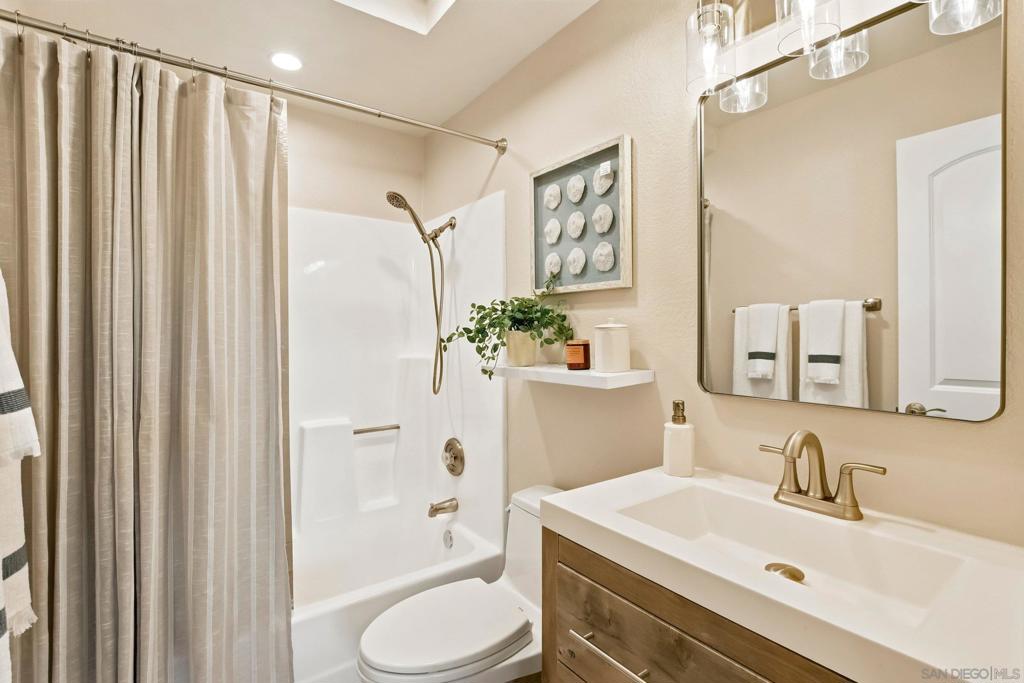 2608 Broadway - photo 14