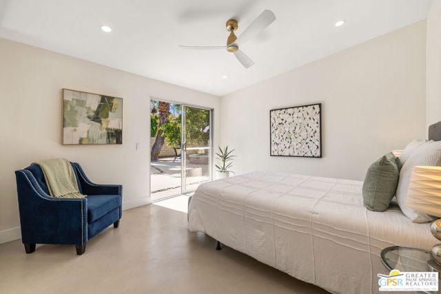 5155 E Bobolink Lane, Palm Springs CA: https://media.crmls.org/mediaz/d1350ea3-4222-4257-98f9-11642bb6c92e.jpg