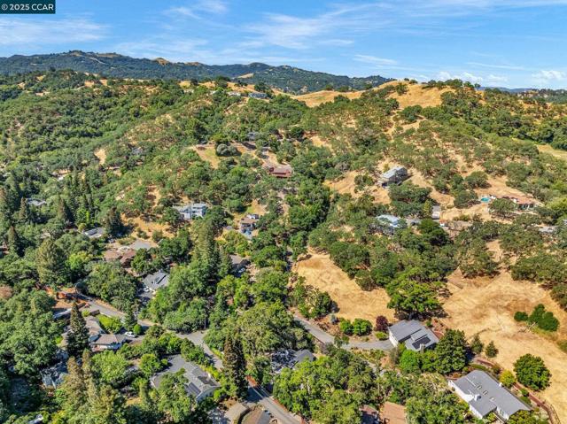 205 Castle Hill Ranch Rd, Walnut Creek CA: https://media.crmls.org/mediaz/d135ce0f-c559-4e4e-8a20-d7d7ec9dde4d.jpg