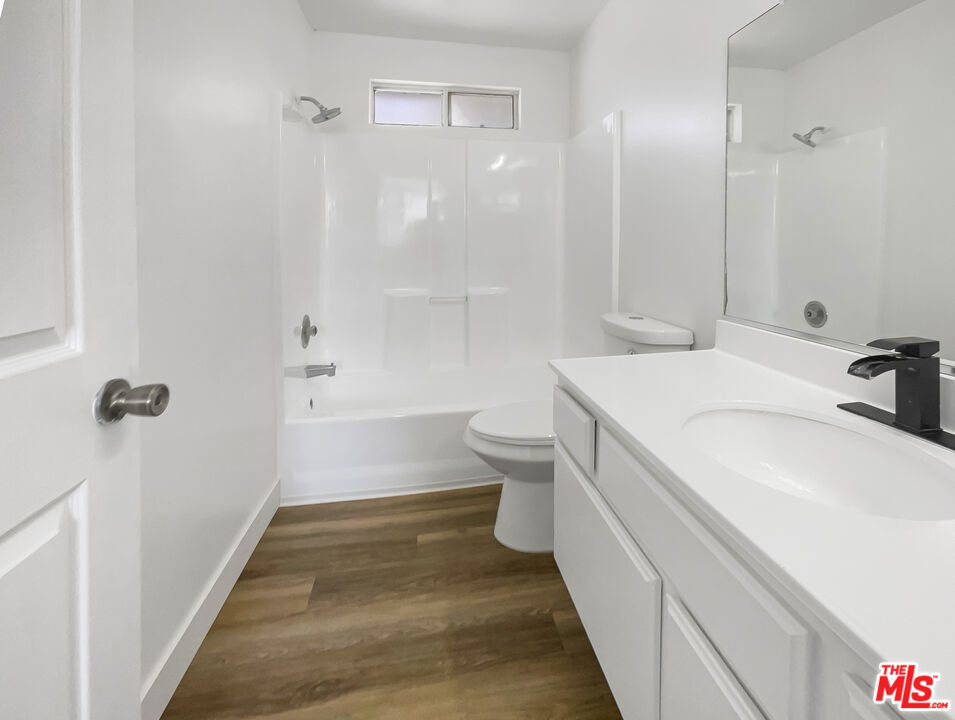 MLS #25529163 image #21