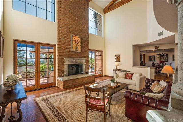 Detail Gallery Image 9 of 60 For 3577 Stonegate Pl, Fallbrook,  CA 92028 - 5 Beds | 6/1 Baths