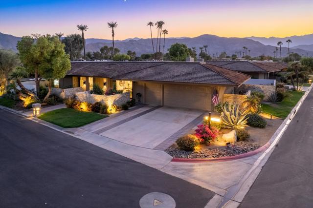 12 Whittier Court, Rancho Mirage CA: https://media.crmls.org/mediaz/d1387fc3-7274-4a7d-918f-73d7aea9500b.jpg