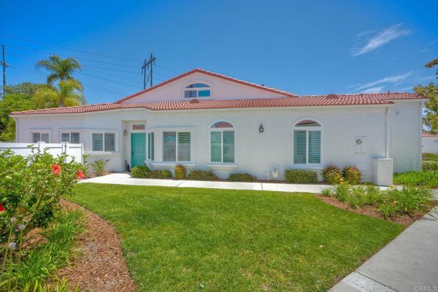 3376 Corsica Way, Oceanside CA: https://media.crmls.org/mediaz/d1390a47-2c4a-4881-a698-c1e203f0a7ec.jpg