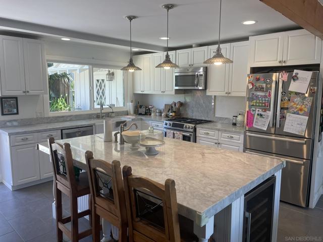1706 Grandview St., Oceanside CA: https://media.crmls.org/mediaz/d13a1fc6-a2f0-46a5-af08-b6147d98ea78.jpg
