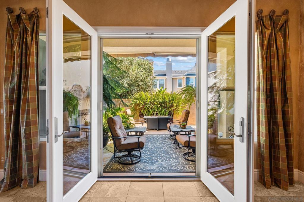 7090 Corintia Street - photo 14
