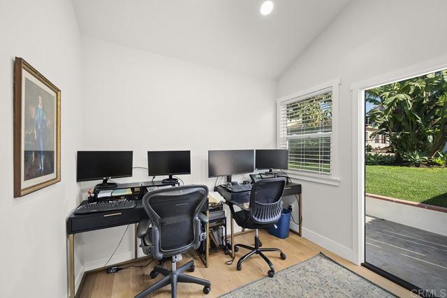 Detail Gallery Image 35 of 55 For 4443 Del Monte Ave, San Diego,  CA 92107 - 3 Beds | 2 Baths