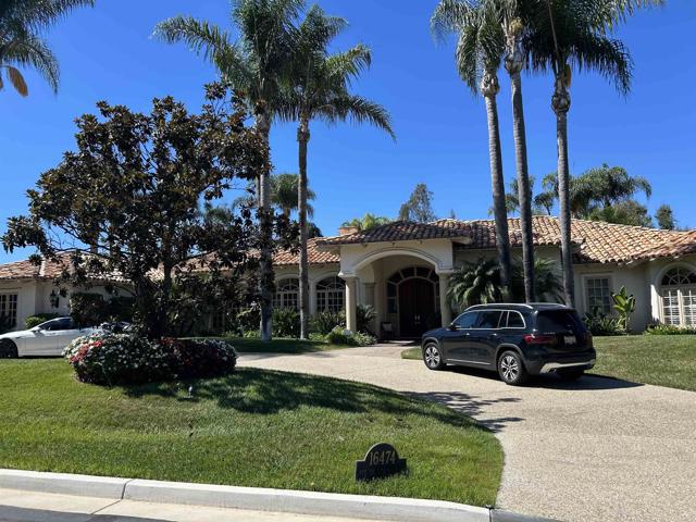 16474 Avenida De Los Olivos, Rancho Santa Fe CA: https://media.crmls.org/mediaz/d13cfd43-d609-44e0-8a09-f7d3de3dca12.jpg