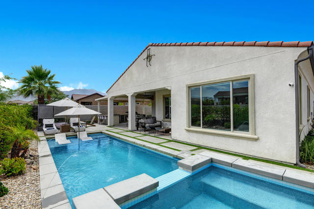 33 Magnum, Rancho Mirage, CA 92270