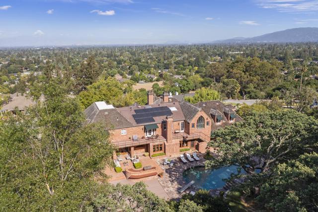 12359 Farr Ranch Road, Saratoga CA: https://media.crmls.org/mediaz/d13d7b4b-b71e-4b1e-b3f6-7552ac7e3dca.jpg