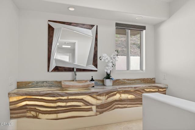 Detail Gallery Image 26 of 55 For 864 Montclair Dr, Santa Paula,  CA 93060 - 4 Beds | 4/1 Baths