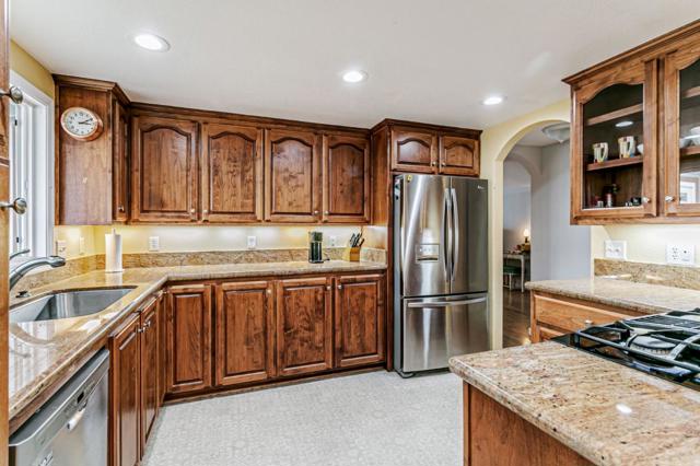 253 Forest Drive, Morgan Hill CA: https://media.crmls.org/mediaz/d13eec99-5591-4ea3-8f3e-ed93726f96f4.jpg