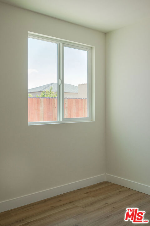 6006 2nd Avenue, Los Angeles CA: https://media.crmls.org/mediaz/d1400637-2fbc-4678-9e32-d82919a25f44.jpg