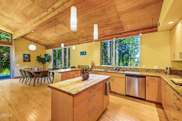 Detail Gallery Image 14 of 39 For 4401 Cameron Rd, Elk,  CA 95432 - 3 Beds | 2 Baths