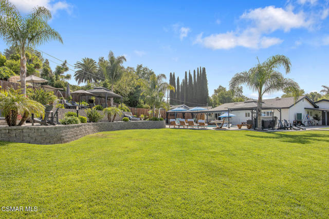1233 Calle Olmo, Thousand Oaks CA: https://media.crmls.org/mediaz/d1413564-1d40-44e5-a245-0f5d47ea3584.jpg
