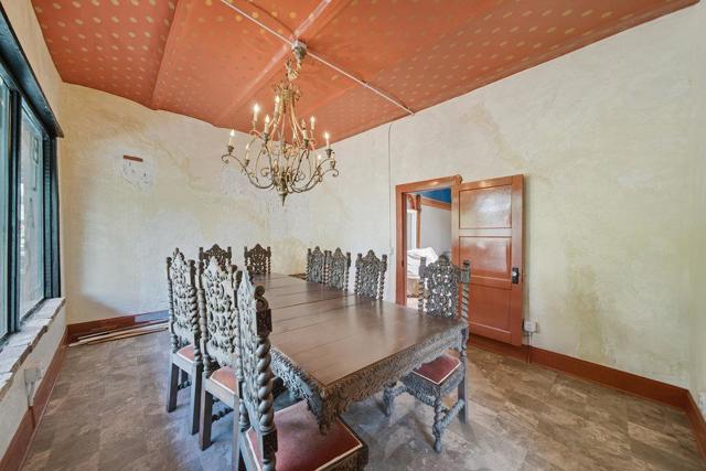 316 Napa Street, Vallejo CA: https://media.crmls.org/mediaz/d142dd4d-eee2-47f3-8c39-8d651eb6c6c5.jpg