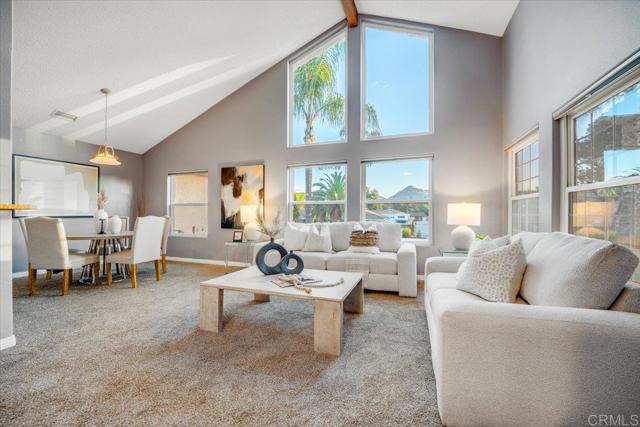 Detail Gallery Image 4 of 36 For 23622 Springwood, Ramona,  CA 92065 - 4 Beds | 3 Baths