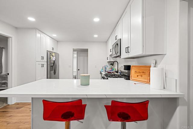 Image 2 of 38 For 6511 Wunderlin Avenue