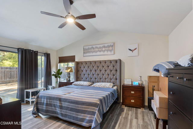 6691 Pecan Avenue, Moorpark CA: https://media.crmls.org/mediaz/d144ad41-fa7f-4123-86dd-fd93512e2100.jpg