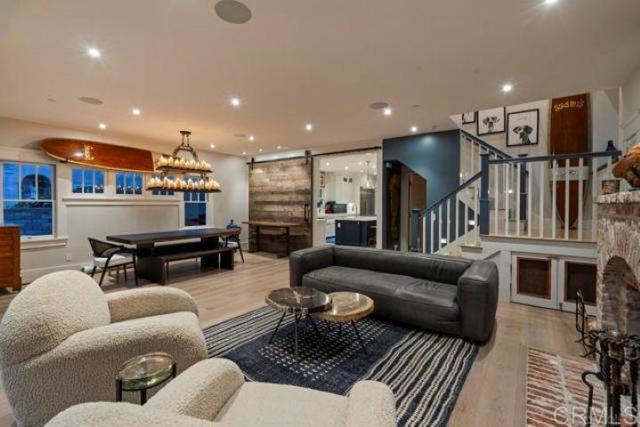 Detail Gallery Image 36 of 54 For 1027 G Ave, Coronado,  CA 92118 - 5 Beds | 3/1 Baths