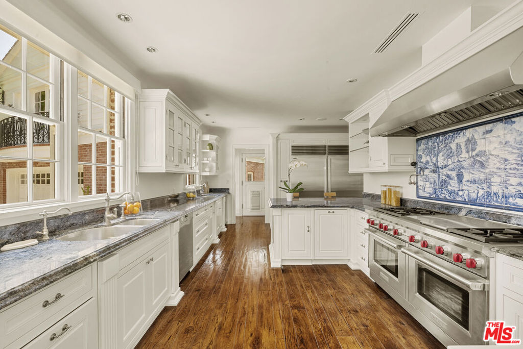 MLS #25552905 img 17