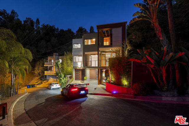 2222 Bancroft Avenue, Los Angeles CA: https://media.crmls.org/mediaz/d1474617-4864-4433-adfe-415aa13bce93.jpg