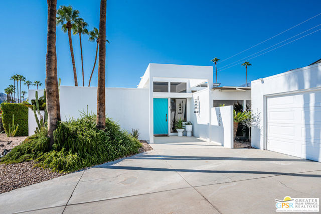 1925 S Joshua Tree Place, Palm Springs CA: https://media.crmls.org/mediaz/d147dbe6-19fa-4810-9be0-0a1c045fe7a1.jpg